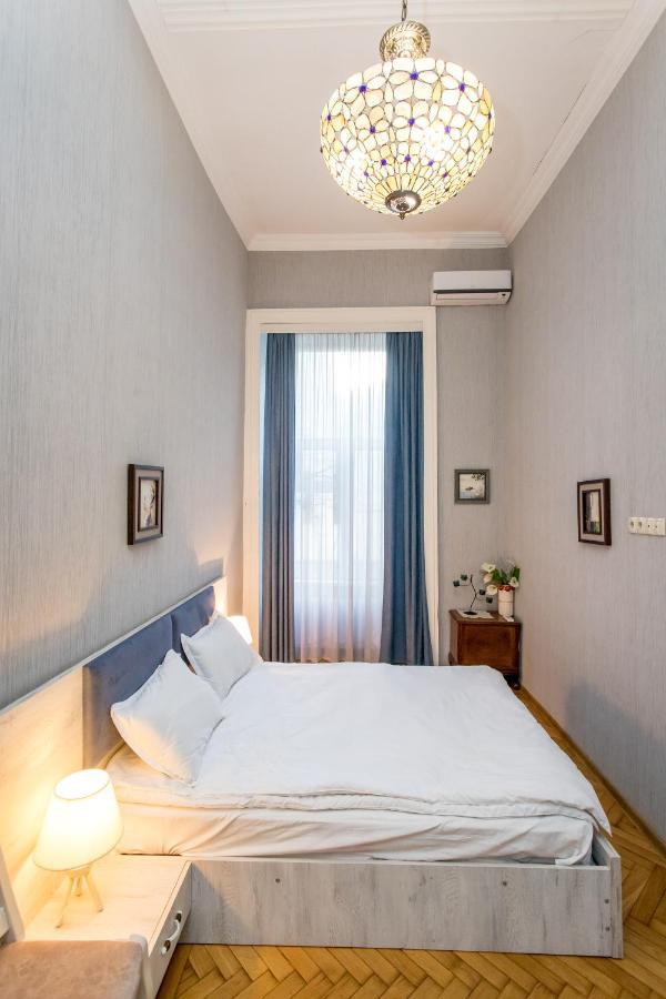 Hb Apartments Mari Brose Tbilisi Exterior foto