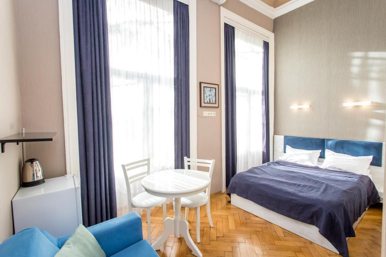 Hb Apartments Mari Brose Tbilisi Exterior foto