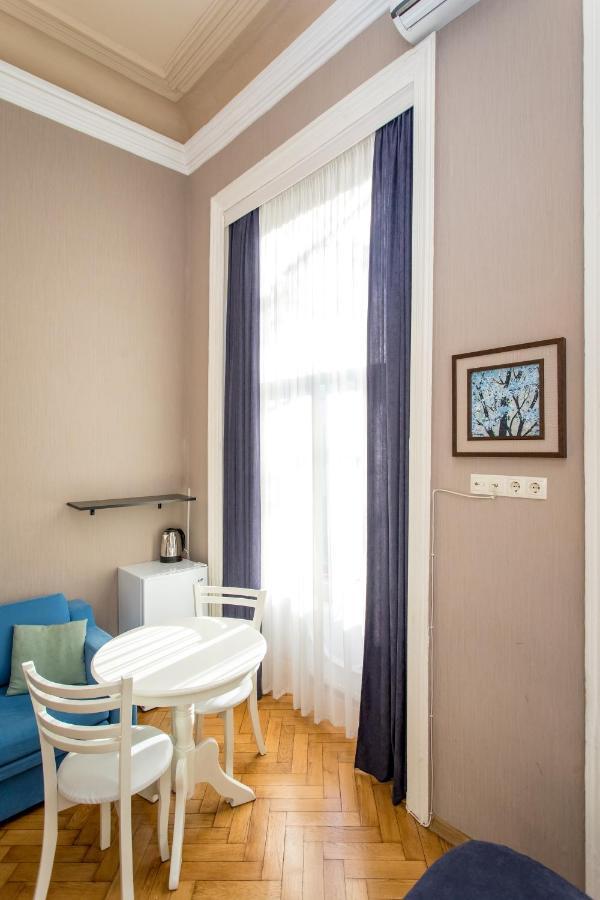 Hb Apartments Mari Brose Tbilisi Exterior foto